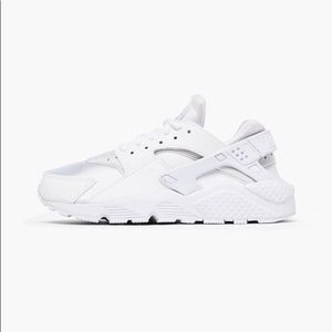 Nike women’s  Air Huarache Run
